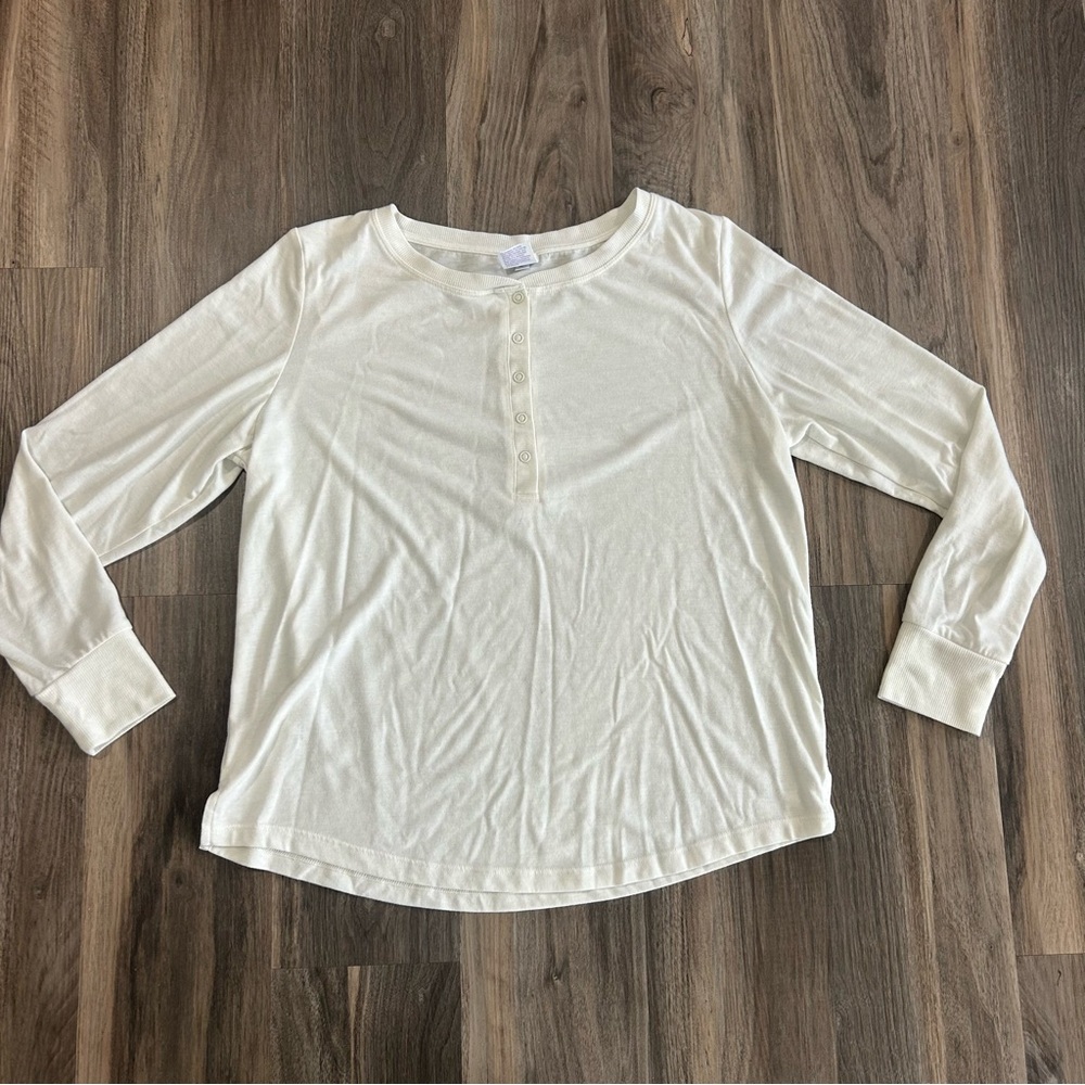 Target stars above white henley pajama top